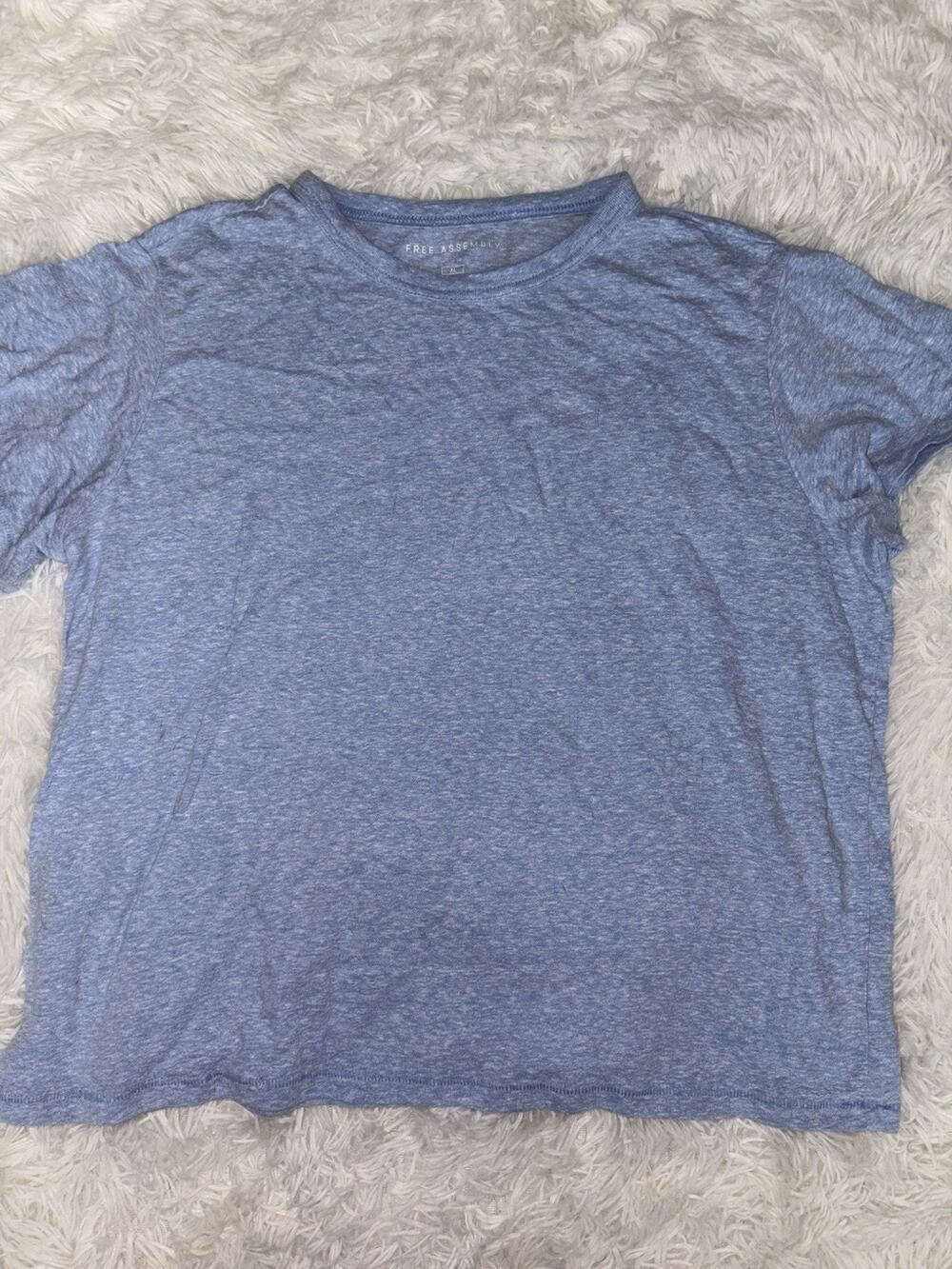 Free Assemby XL Blue Rayon Blend Tee. Soft, Grt. Quality
